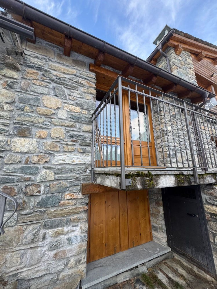 2-Zimmer Haus in Chiesa in Valmalenco, Italy, Nr. 122169