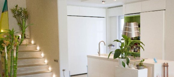 6 bedrooms Villa in Vouliagmeni, Greece No. 6972 3