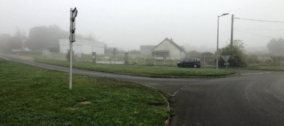 485m² Commercial property in Vernouillet, France No. 161517 5