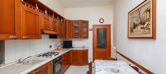 3 rooms Apartment in Turin, Italy No. 289958 18