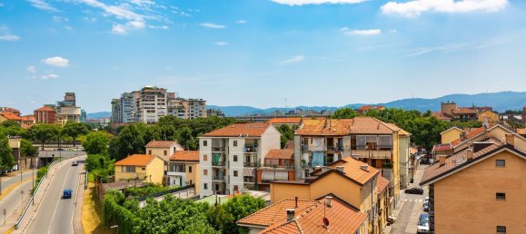 3 rooms Apartment in Turin, Italy No. 289958 14