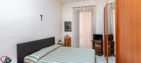 3 rooms Apartment in Turin, Italy No. 289958 5