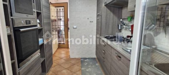 1 bedroom Apartment in Rome, Italy No. 209142 8