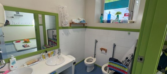 Imóvel comercial em Cordoba, Spain 182 m² N.º 142370 8