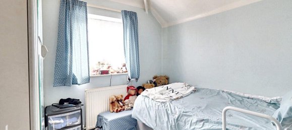 4 Schlafzimmer Haus in Uxbridge, United Kingdom, Nr. 5028 12