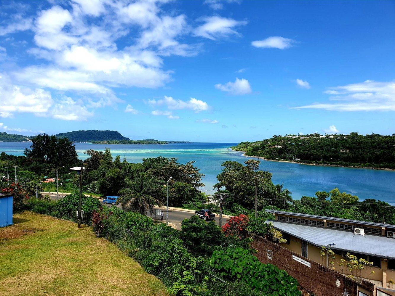 Дом с 4 спальнями в Порт-Вила, Вануату № 144