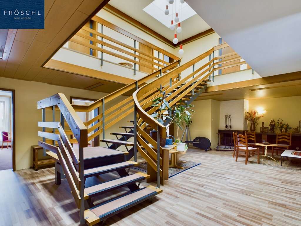  فندق في Zwettl-Niederosterreich, Austria 794متر مربع رقم 57584