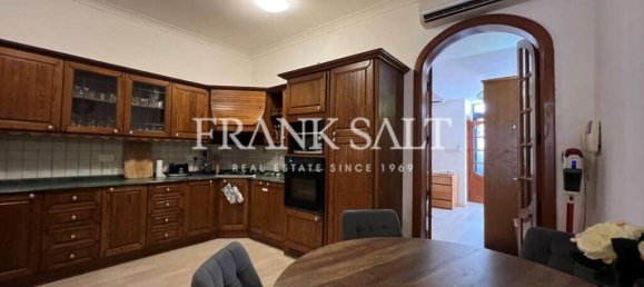 Мезонет с 1 спальней в Гзира, Мальта № 10527 4