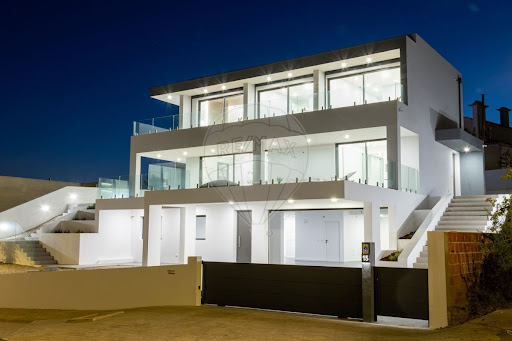 4 bedrooms Villa in Mafra, Portugal No. 247915