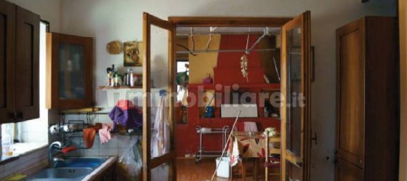 6 Schlafzimmer Wohnung in Picerno, Italy, Nr. 39528 12