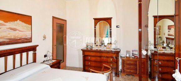 2 rooms Apartment in Cologno Monzese, Italy No. 269891 12