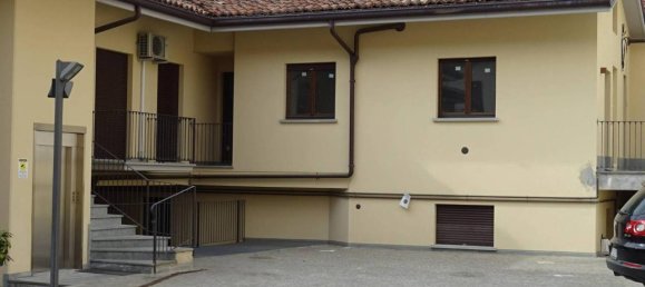 3غرفة شقة في Alba, Italy رقم 24936 16