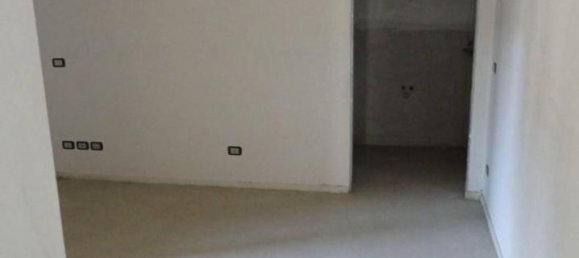 3غرفة شقة في Alba, Italy رقم 24936 5