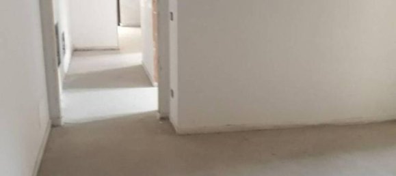 3غرفة شقة في Alba, Italy رقم 24936 6