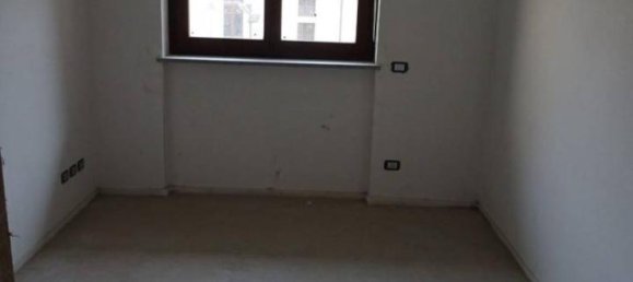 3غرفة شقة في Alba, Italy رقم 24936 11