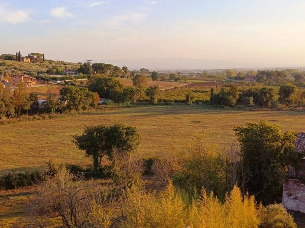 Terreno em San Polo dei Cavalieri, Italy N.º 130718