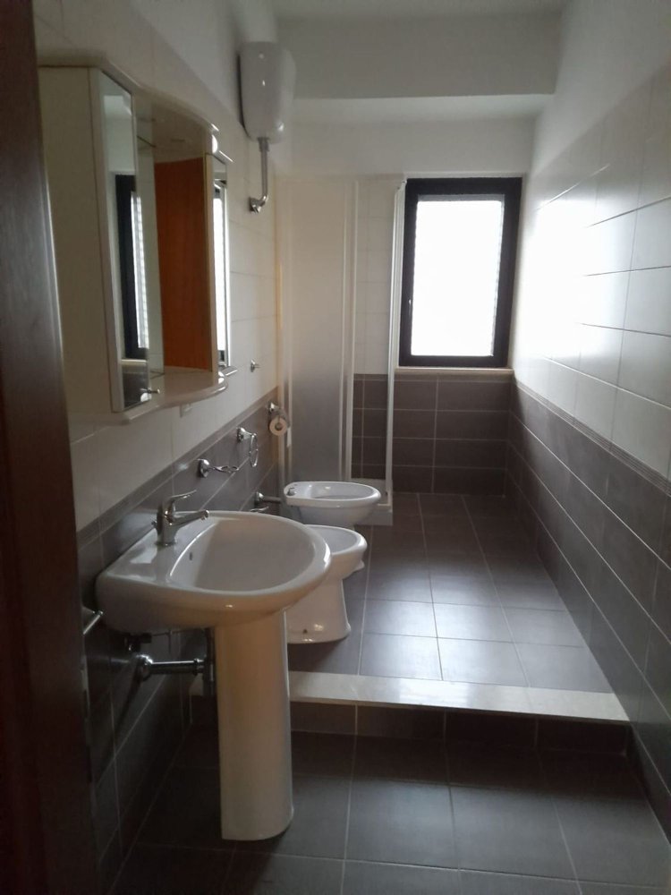 4 bedrooms Apartment in San Lorenzo, Italy No. 318153