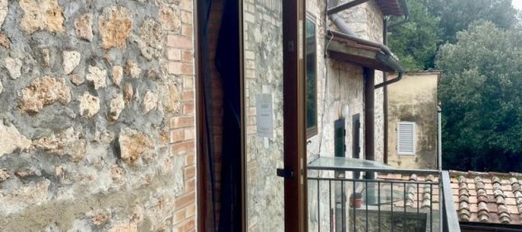 5 rooms Apartment in Siena, Italy No. 68712 16