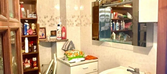 5 rooms Apartment in Siena, Italy No. 68712 13