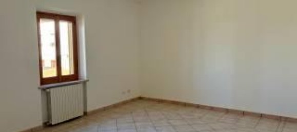 Casa de 5 divisões em Alessandria, Italy N.º 39834 16