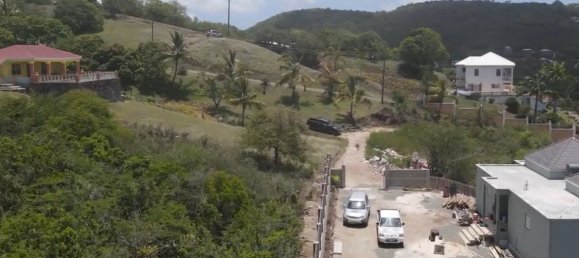 Terreno en Falmouth, Antigua and Barbuda 3318 m² No. 38 5