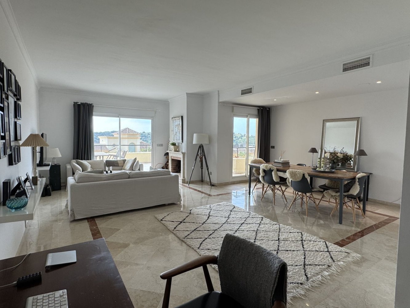 Apartamento de 3 dormitorios en Cádiz, Spain No. 154316
