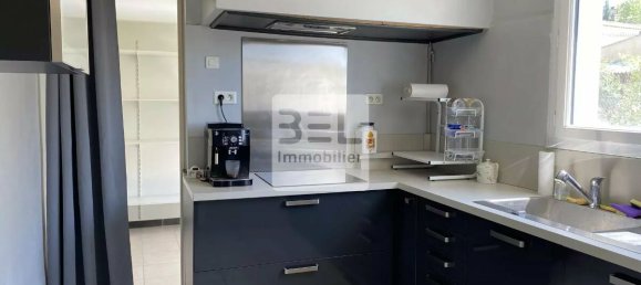 2 bedrooms Villa in Bagnols-sur-Ceze, France No. 326615 4