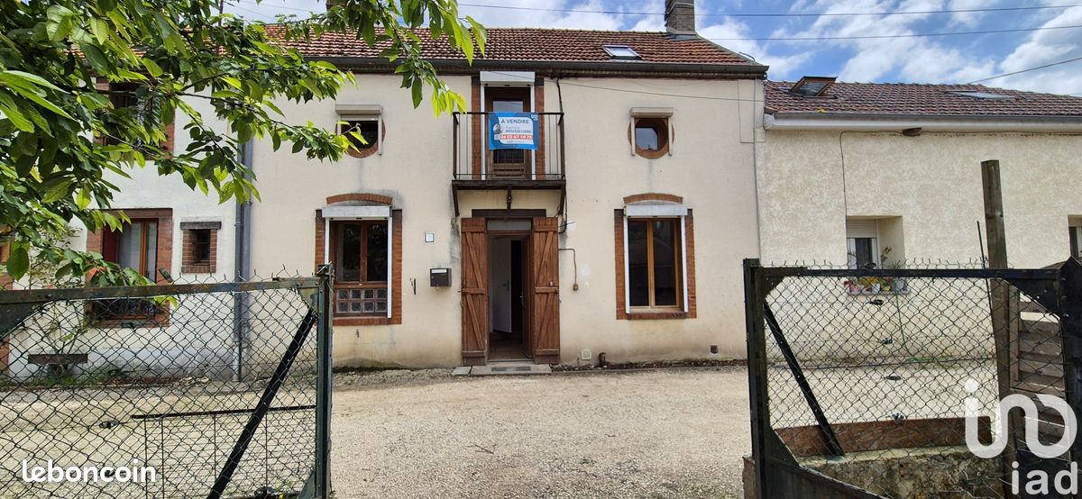 2 bedrooms Townhouse in Crugny, France No. 152154