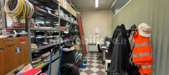 1 room Commercial property in Zola Predosa, Italy No. 370509 9