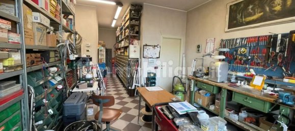 1 room Commercial property in Zola Predosa, Italy No. 370509 8