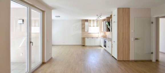 3 Schlafzimmer Wohnung in Hochtaunuskreis, Germany, Nr. 353447 2