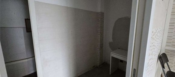 Gewerbliche Immobilie in Genoa, Italy 21m², Nr. 31690 4