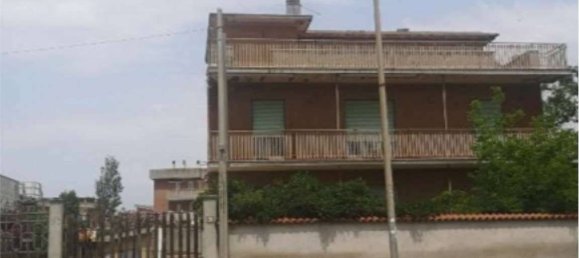 Apartamento de 3 habitaciónes en Ardea, Italy No. 301269 2