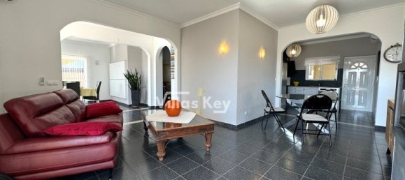 4 bedrooms House in Lagoa, Portugal No. 104060 3