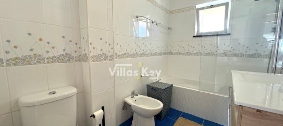 4 bedrooms House in Lagoa, Portugal No. 104060 12