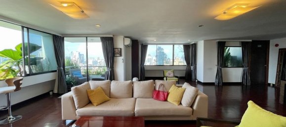 3 bedrooms Condo in Bangkok, Thailand No. 24968 4