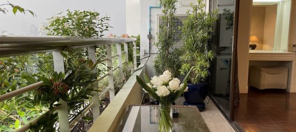 3 bedrooms Condo in Bangkok, Thailand No. 24968 12