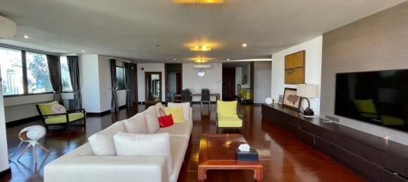 3 bedrooms Condo in Bangkok, Thailand No. 24968 5