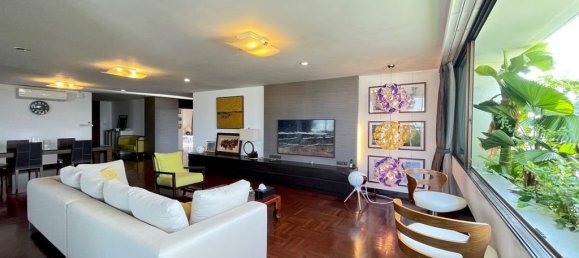 3 bedrooms Condo in Bangkok, Thailand No. 24968 2