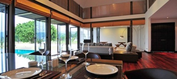 4 bedrooms Villa in Kathu, Thailand No. 12407 3