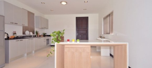 4 bedrooms Villa in Kathu, Thailand No. 12407 6