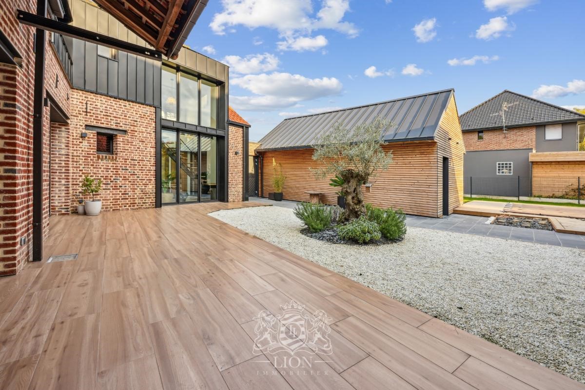 4 chambres Villa à Cappelle-en-Pévèle, France No. 47157