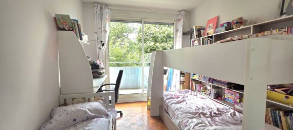 2 chambres Appartement à Aubervilliers, France No. 168264 3