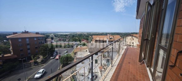 3 bedrooms Apartment in Lanuvio, Italy No. 290024 17