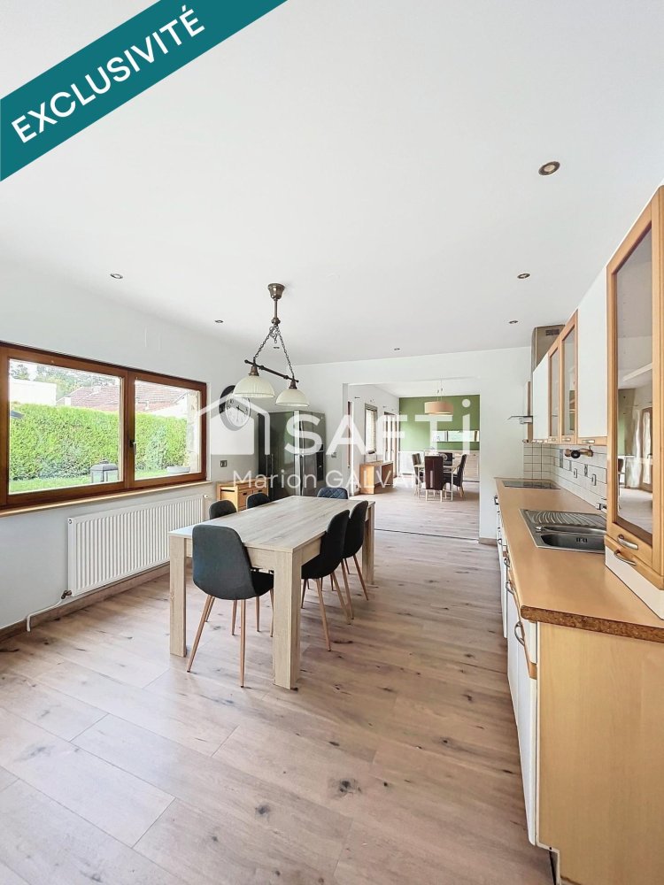 4 Schlafzimmer Haus in Jarny, France, Nr. 240374