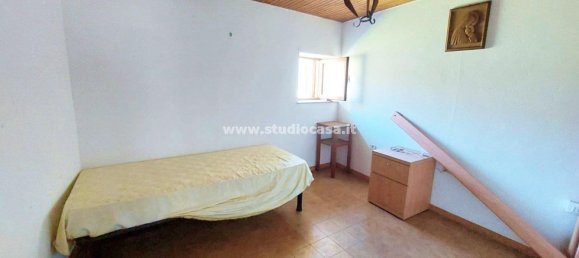 Casa de 6 habitaciónes en Parre, Italy No. 8471 34