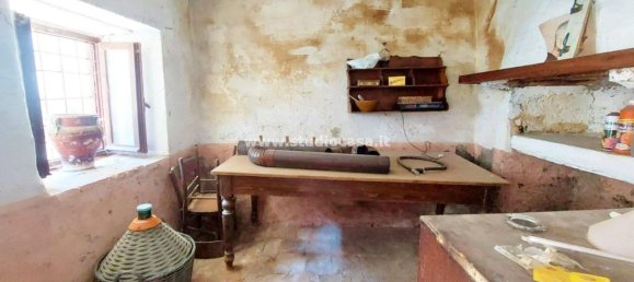 Casa de 6 habitaciónes en Parre, Italy No. 8471 24