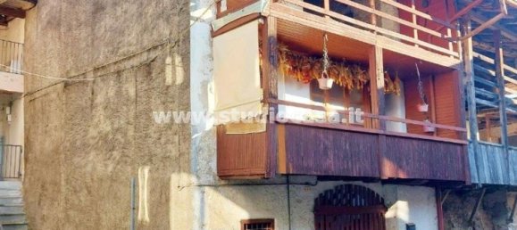 Casa de 6 habitaciónes en Parre, Italy No. 8471 44