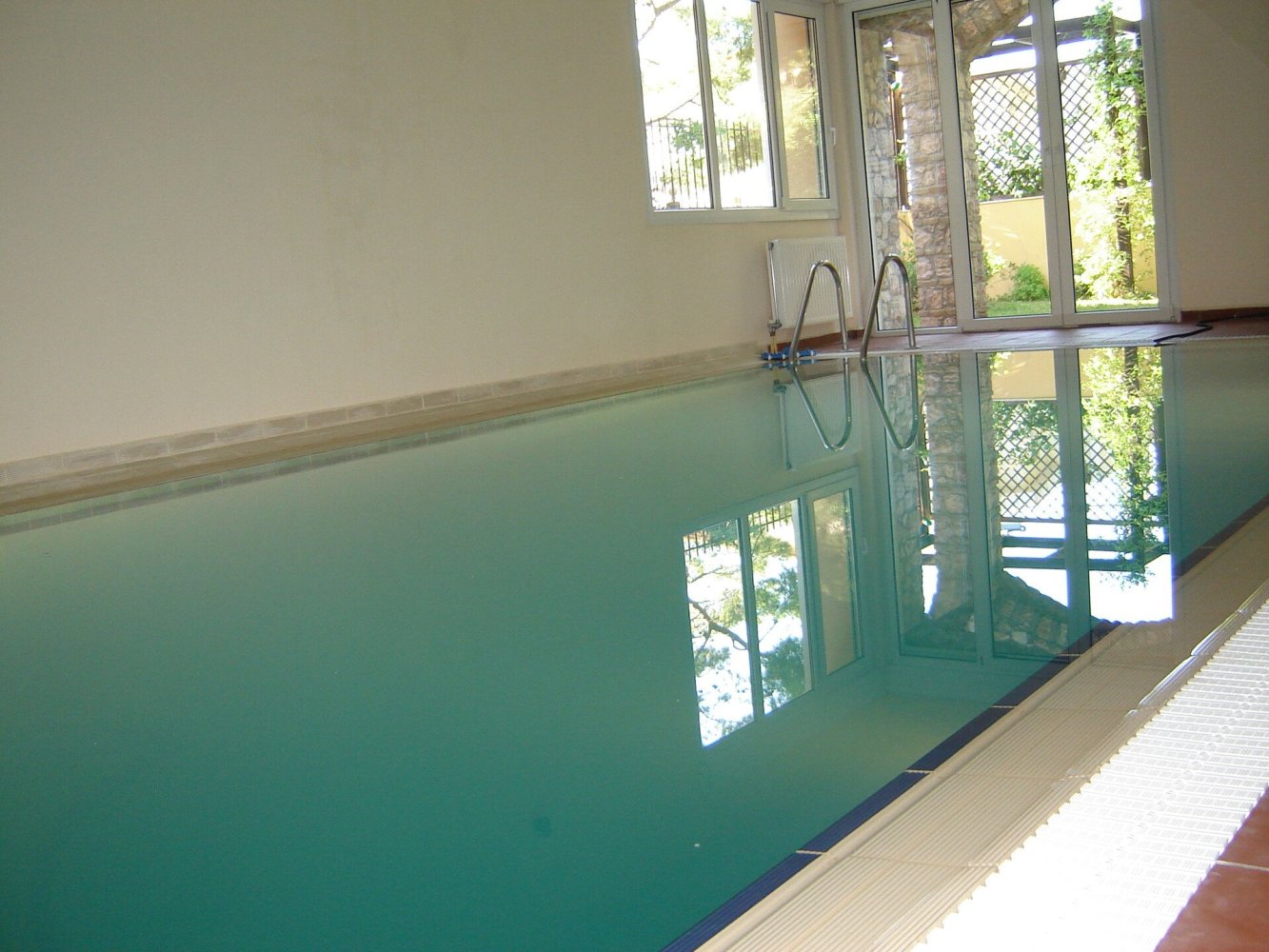 3 Schlafzimmer Gewerbliche Immobilie in Athens, Greece, Nr. 3506