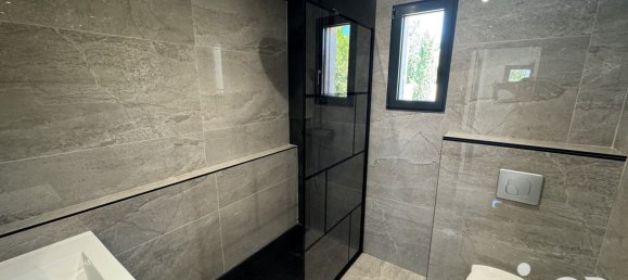 4 bedrooms House in Gard, France No. 361189 7